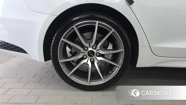 Genesis The New G70 id 4427856 из Кореи 29