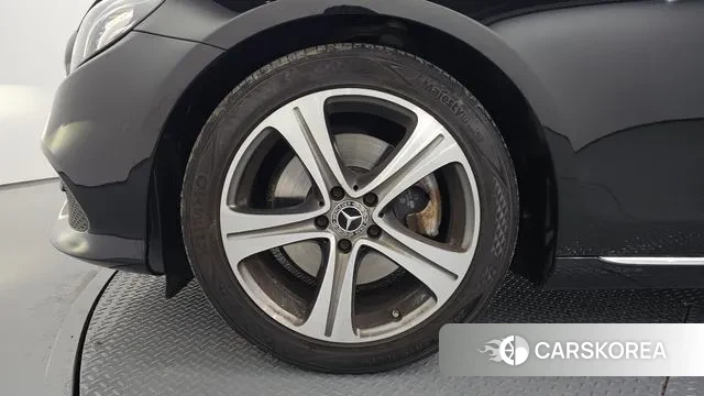 Mercedes-Benz E-Class W213 id 3766830 из Кореи 15