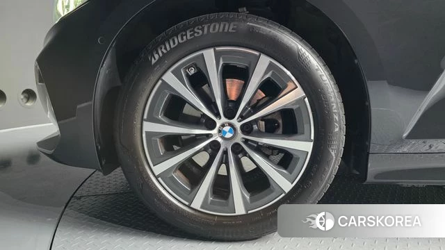 BMW 3 Series (G20) id 4266897 из Кореи 26