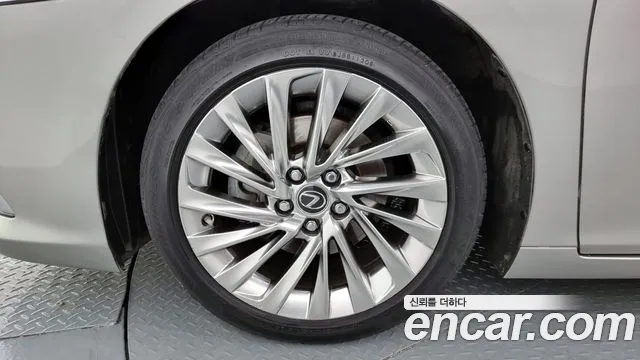 Lexus ES300h 7th generation id 2712324 из Кореи 15