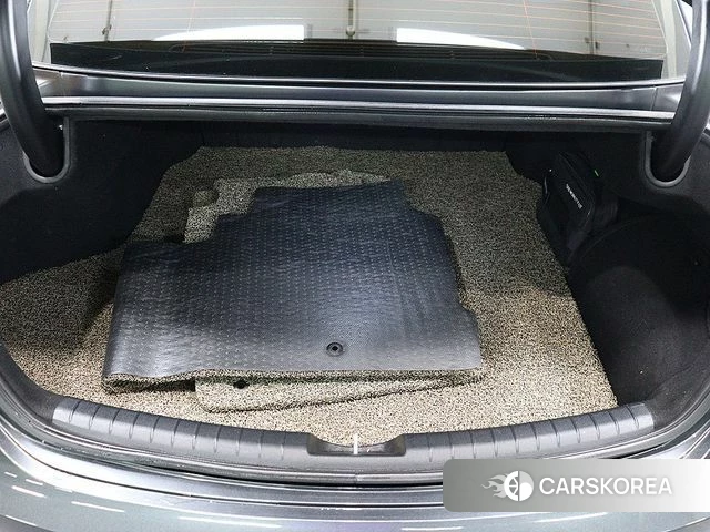 Hyundai The New Grandeur IG Hybrid id 3910444 из Кореи 15