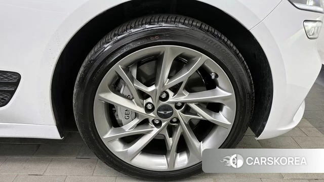 Genesis The New G70 id 3811096 из Кореи 15