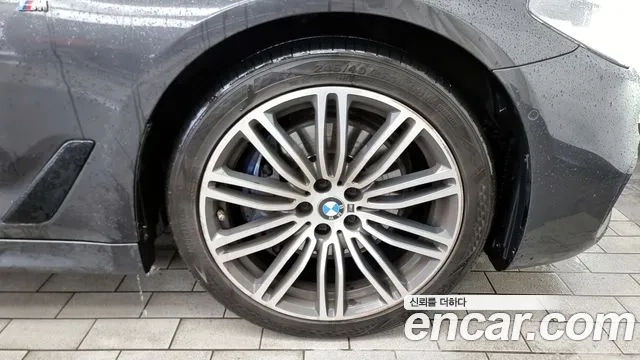 BMW 5 Series (G30) id 2860088 из Кореи 15