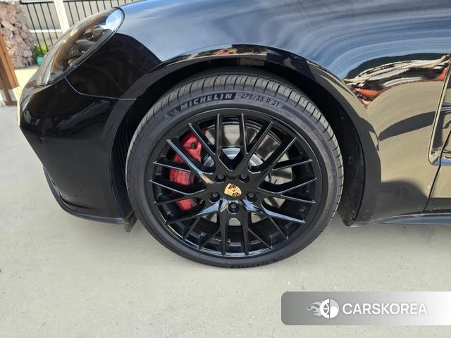 Porsche Panamera (971) 2018 Черный из Кореи, фото 5