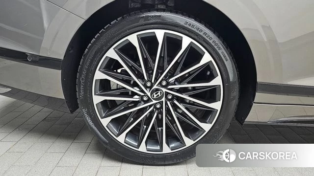 Hyundai Grandeur (GN7) id 3952991 из Кореи 15