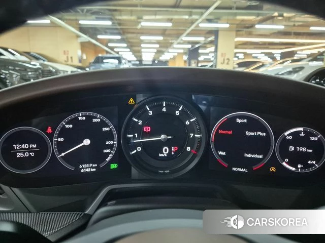 Porsche 911(992) id 4554737 из Кореи 15