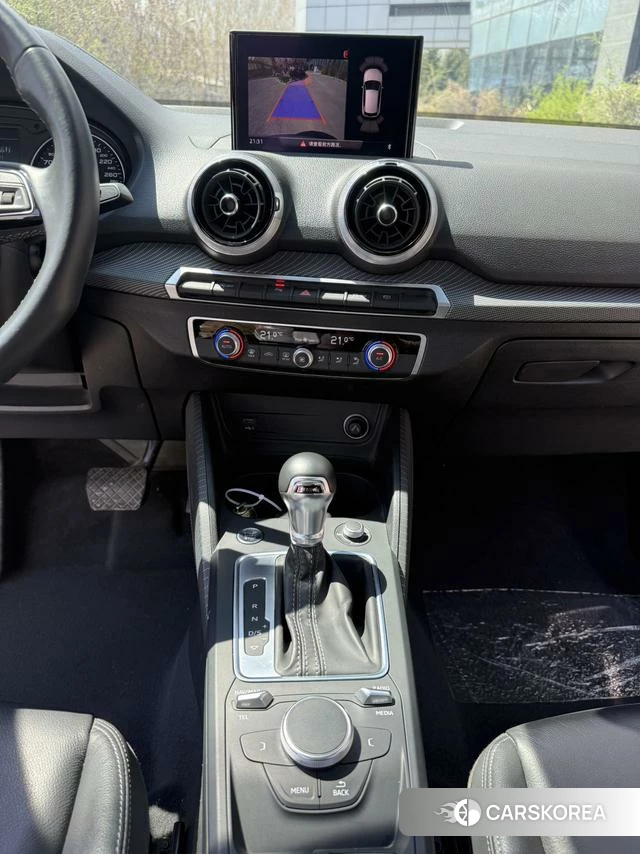 Audi Q2L id 4291232 из Китая 14