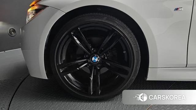 BMW 3 Series (F30) id 4448113 из Кореи 26