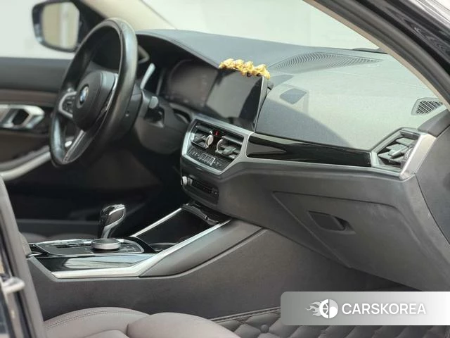 BMW 3 series id 4274638 из Китая 9