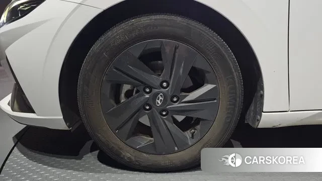 Hyundai Avante (CN7) id 3421502 из Кореи 15