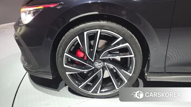 Volkswagen Golf 8th Generation id 3016077 из Кореи 15