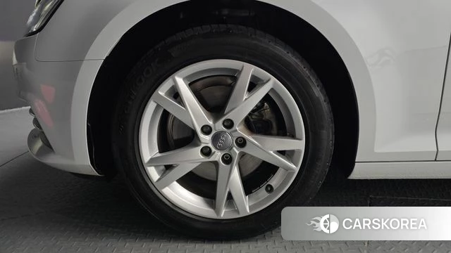 Audi A4 (B9) id 4596139 из Кореи 29