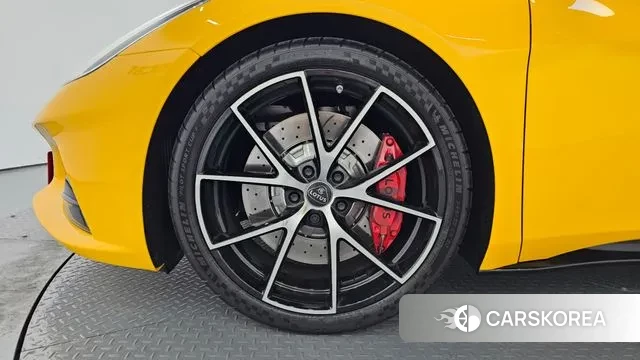 Lotus Emira id 3410188 из Кореи 15