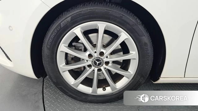 Mercedes-Benz A-Class W177 id 3911378 из Кореи 15