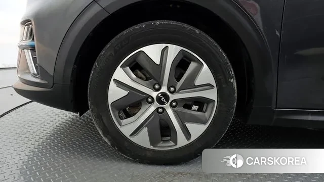 Kia Niro EV id 3508682 из Кореи 15