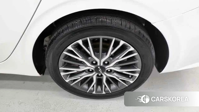 Kia The New K3 2nd generation id 3896917 из Кореи 13