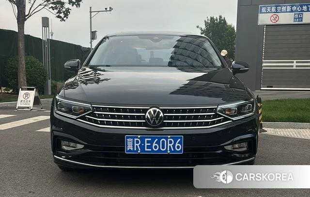 Volkswagen Magotan id 4272815 из Китая 10