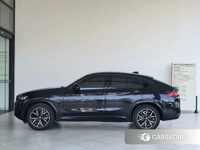 BMW X4 2024 Черный из Китая, фото 6