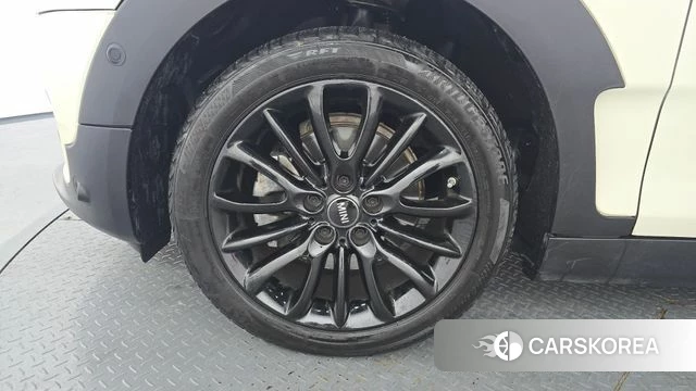 Mini Cooper Clubman id 4355685 из Кореи 15