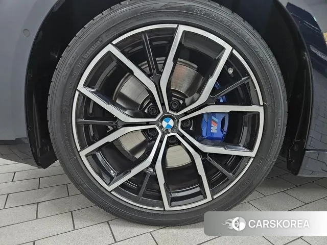 BMW 5 Series (G30) id 3771300 из Кореи 15