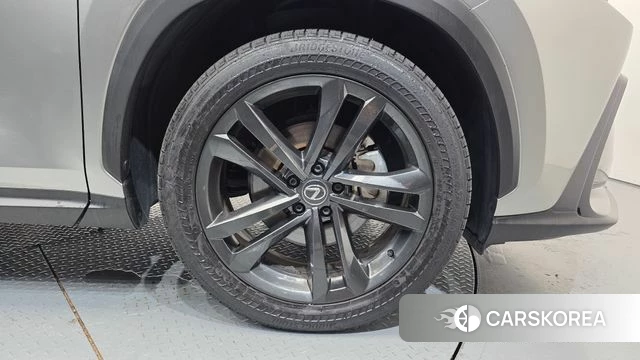 Lexus NX350h Second generation id 4744215 из Кореи 26