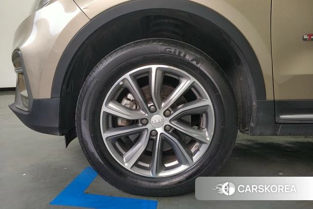 Geely Automobile Boyue id 4234858 из Китая 12