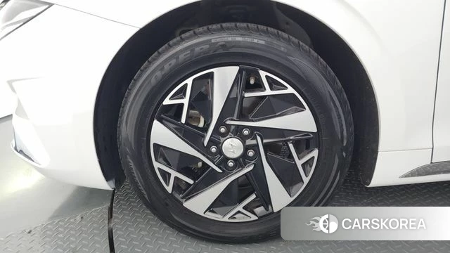 Hyundai The New Grandeur IG Hybrid id 4433857 из Кореи 30