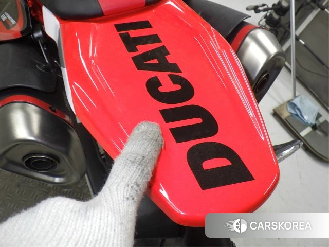 Проданный Ducati HYPERMOTARD 698 MONO id 4199355 из Японии, фото 21