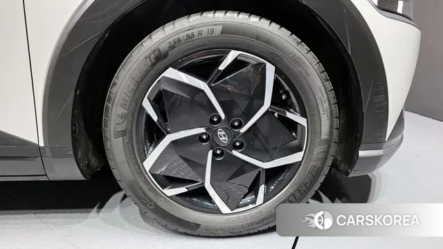 Hyundai Ionic 5 id 3427901 из Кореи 15