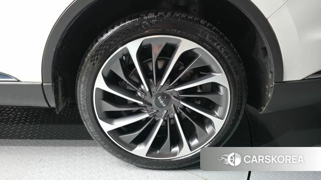 Lincoln Aviator 2nd generation id 4624211 из Кореи 15