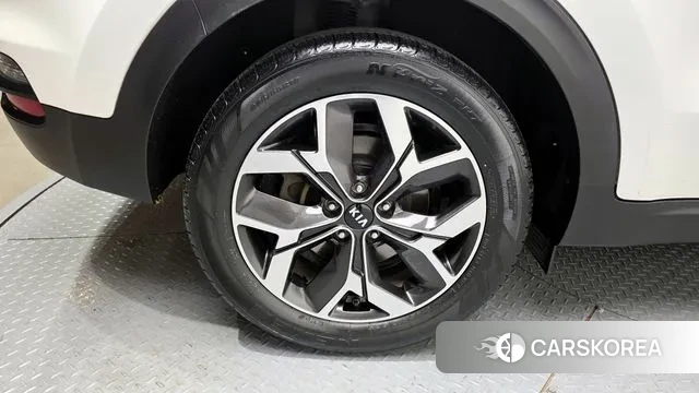 Kia Sportage The Bold id 3759935 из Кореи 15