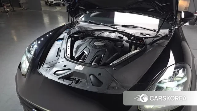 Porsche Panamera (971) id 3759978 из Кореи 15