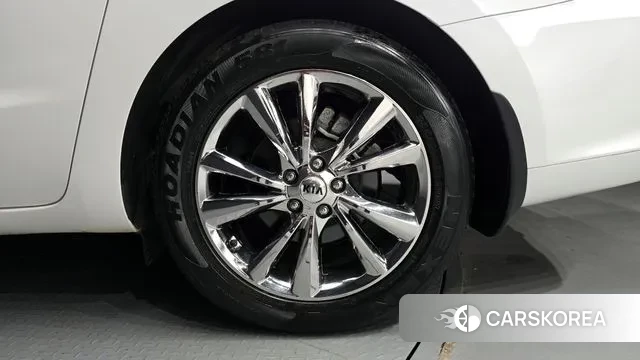 Kia The New Carnival id 3723413 из Кореи 15