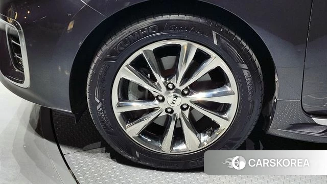 Kia The New Carnival id 3834525 из Кореи 15