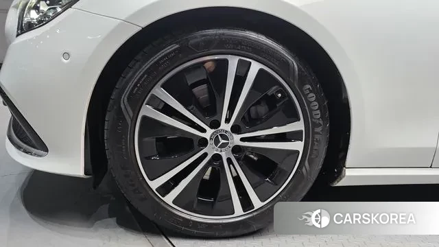 Mercedes-Benz E-Class W213 id 3645513 из Кореи 15