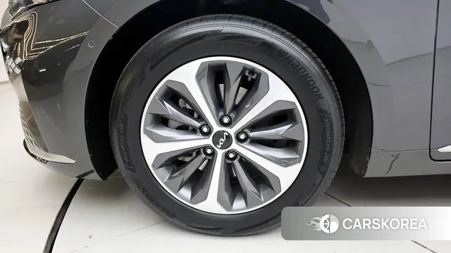 Kia K8 Hybrid id 3717011 из Кореи 15