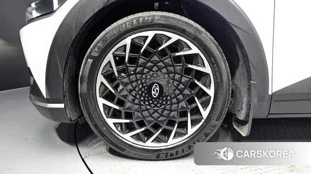 Hyundai Ionic 5 id 3739784 из Кореи 15