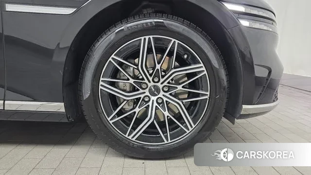 Genesis G90 (RS4) id 3706912 из Кореи 15