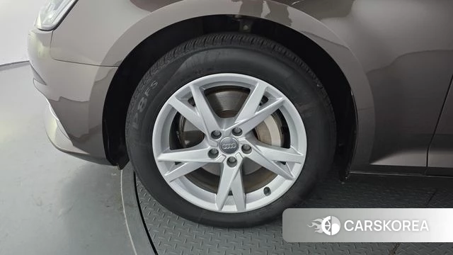 Audi A4 (B9) id 3853685 из Кореи 15