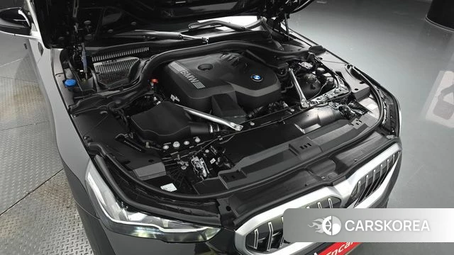 BMW 5 Series (G60) id 4644963 из Кореи 28