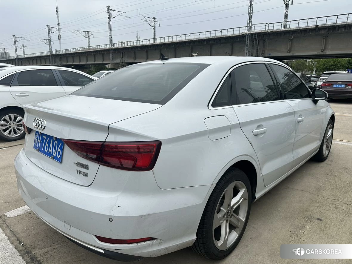 Audi A3 2019 Белый из Китая, фото 5