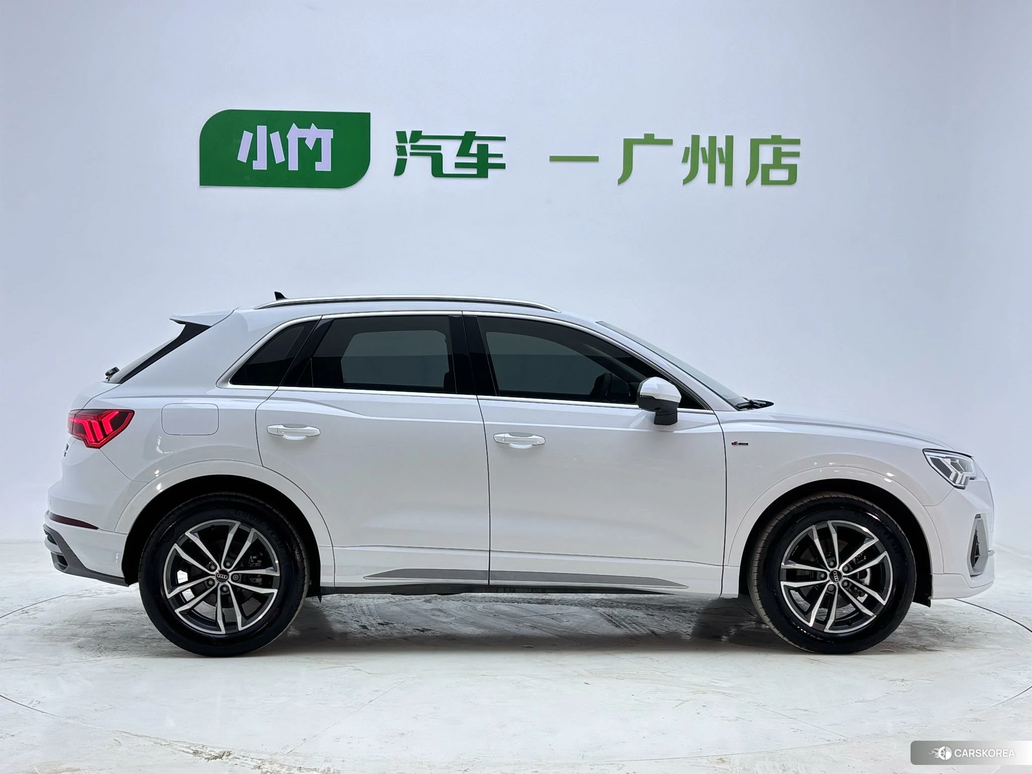 Audi Q3 id 4462124 из Китая 26