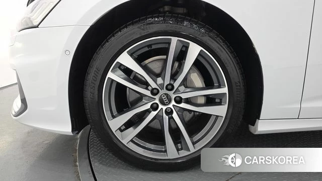 Audi A6 (C8) id 4427730 из Кореи 33