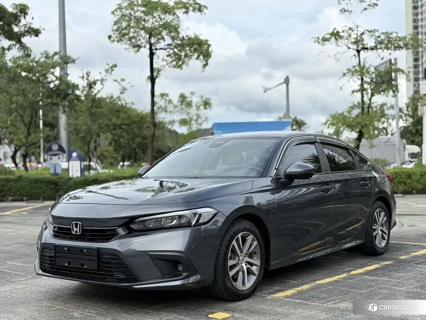 Honda Civic 2023 Silver/gray из Китая, фото 5