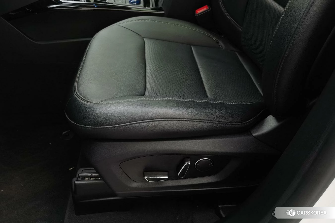 Ford Explorer id 4437970 из Китая 19