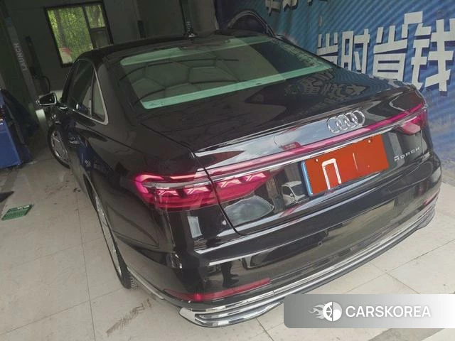 Audi A8 2022 Черный из Китая, фото 5