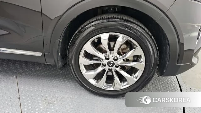 Kia The New Sorento id 3313444 из Кореи 15