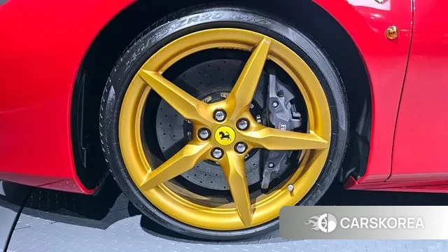 Ferrari 488 Spider id 3535962 из Кореи 15