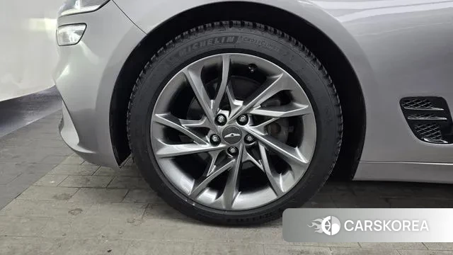 Genesis The New G70 id 3634984 из Кореи 15