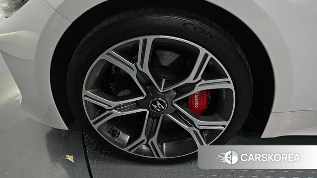 Kia Stinger id 4447097 из Кореи 28